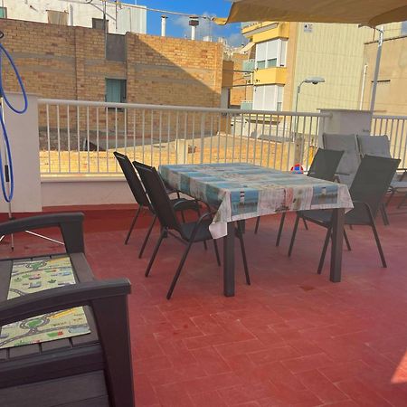 Lleida 25, casa de poble amb àmplia terrassa Vila Sant Carlos de la Ràpita Exterior foto